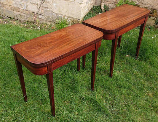 A Rare Pair of Very Fine Quality 18th Century Card Tables