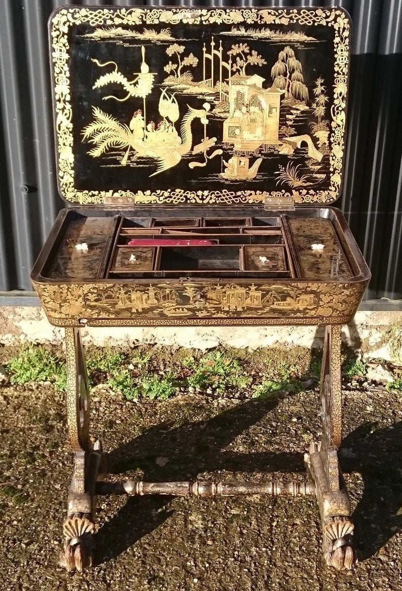 Early 19th Century Chinese Export Work Table / Sewing Table