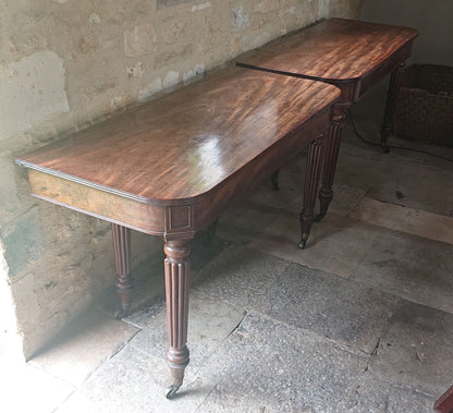 Regency Mahogany Antique Dining Table by Gillows of Lancaster and London