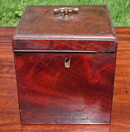 Lovely Little 18th Century Tea Caddy