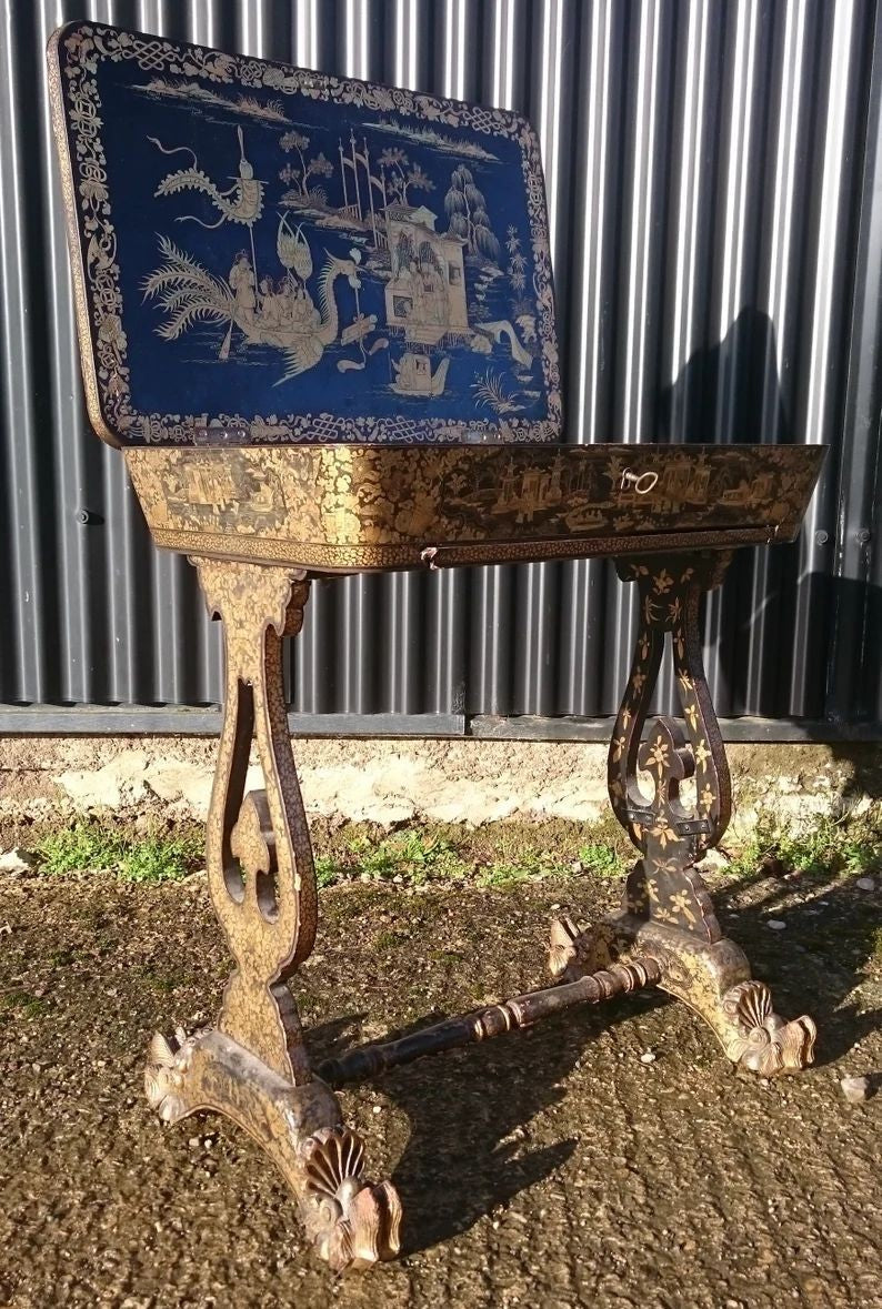 Early 19th Century Chinese Export Work Table / Sewing Table