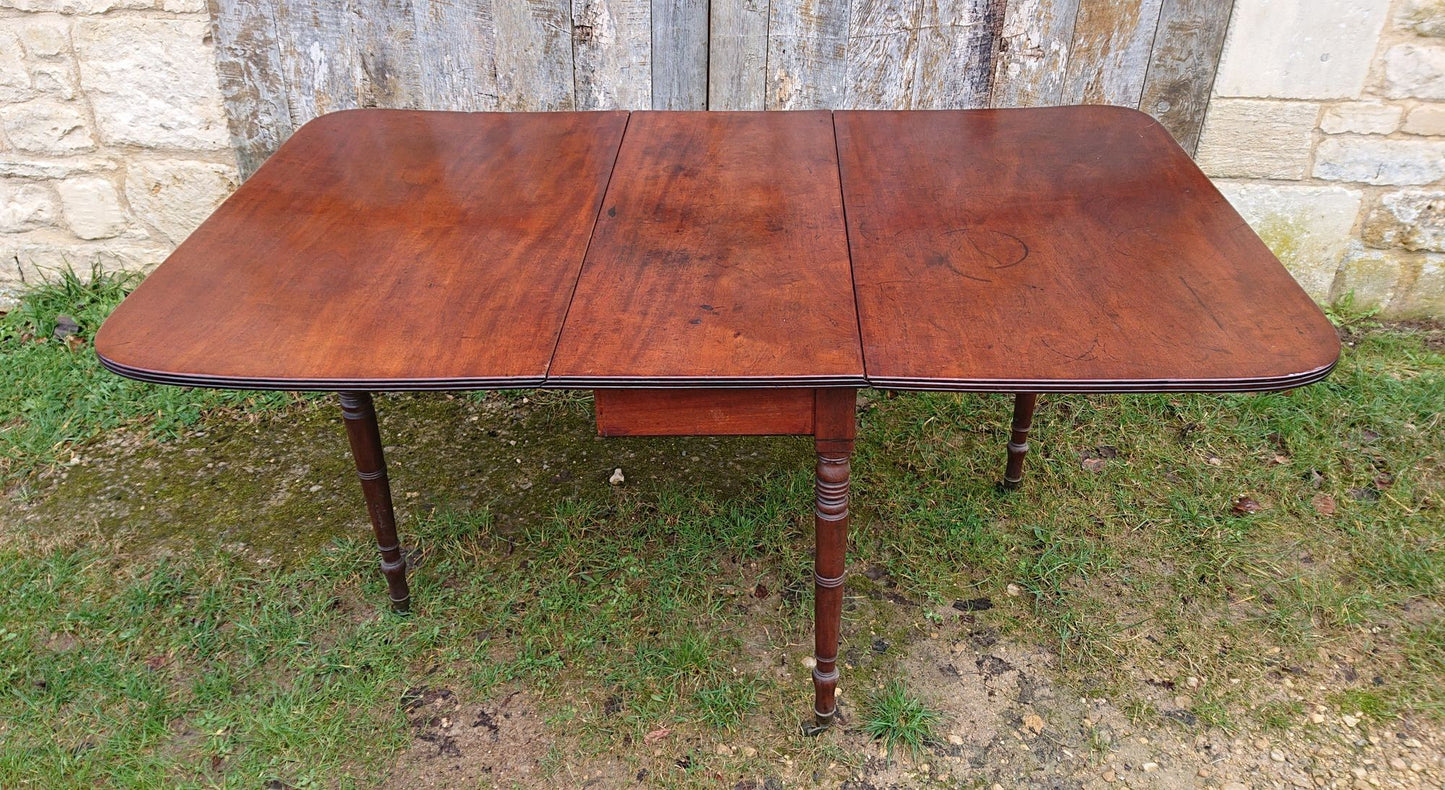 Early 19th Century Mahogany Folding Dining Table