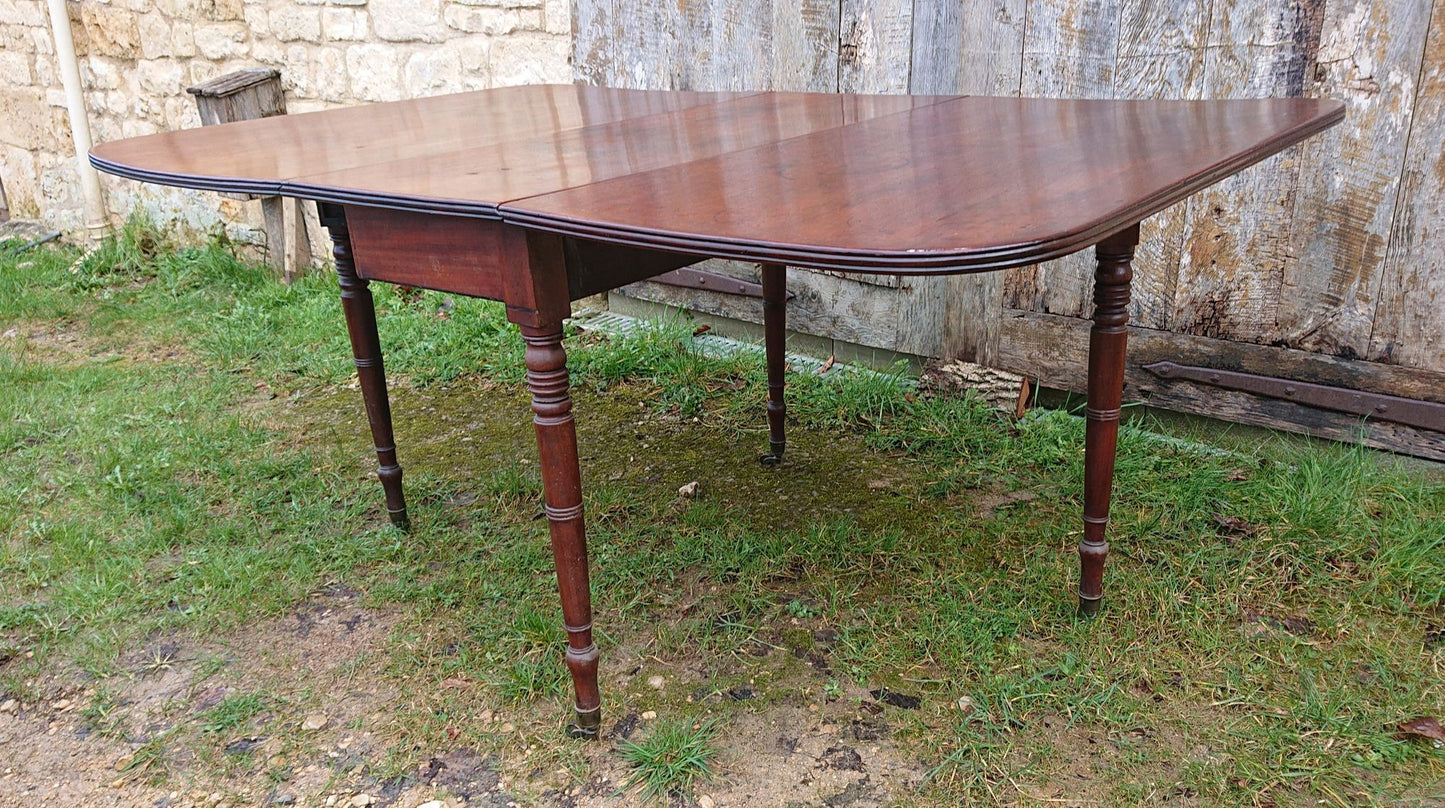 Early 19th Century Mahogany Folding Dining Table