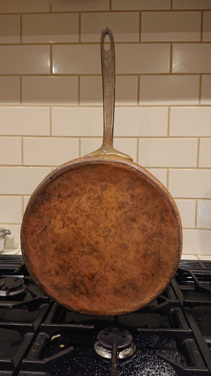 Massive 1889 Victorian Copper Saucepan made by Elkington and Co for the Red Star Shipping Line