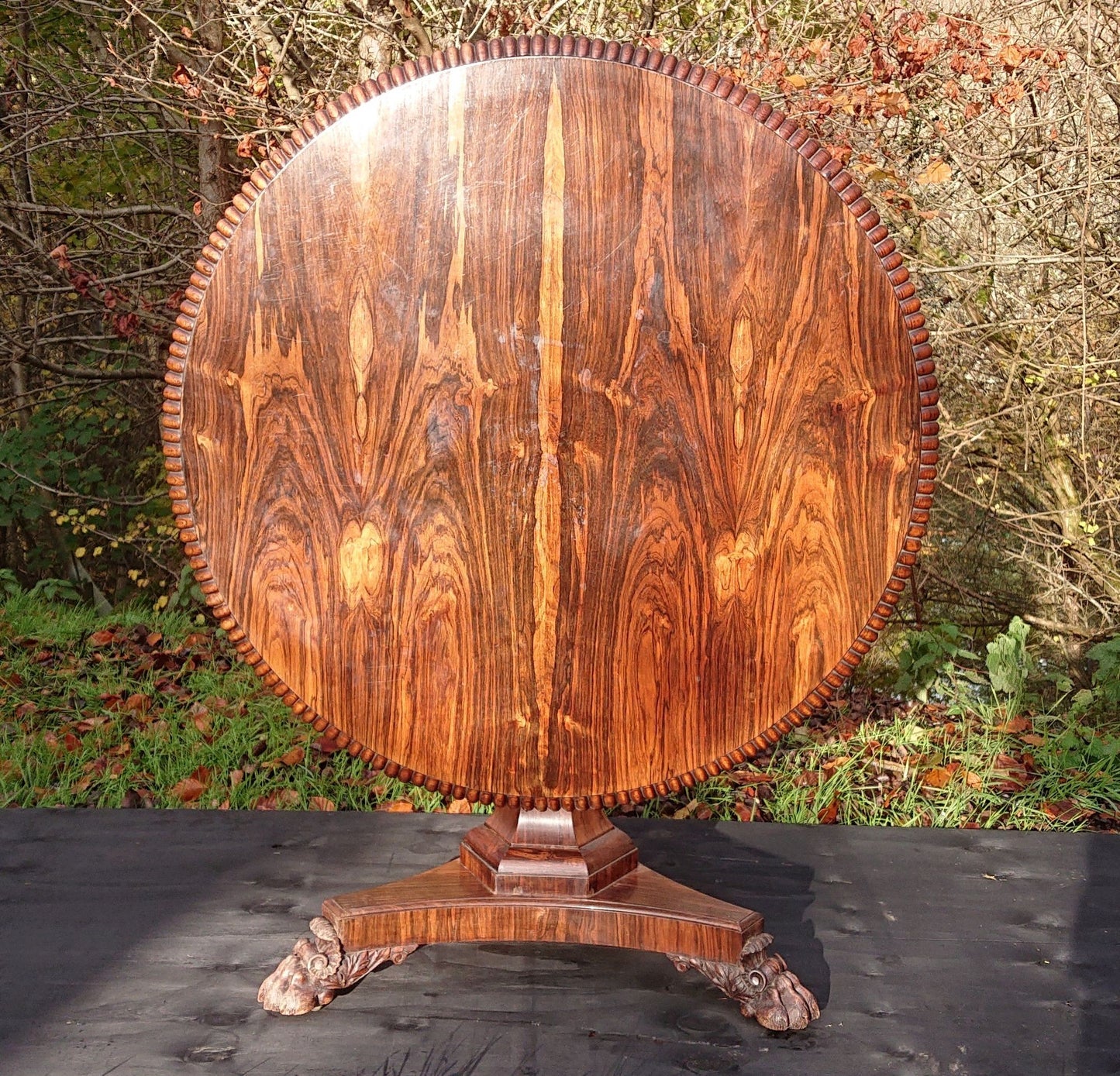 Very Fine Quality Regency Rosewood Centre Table