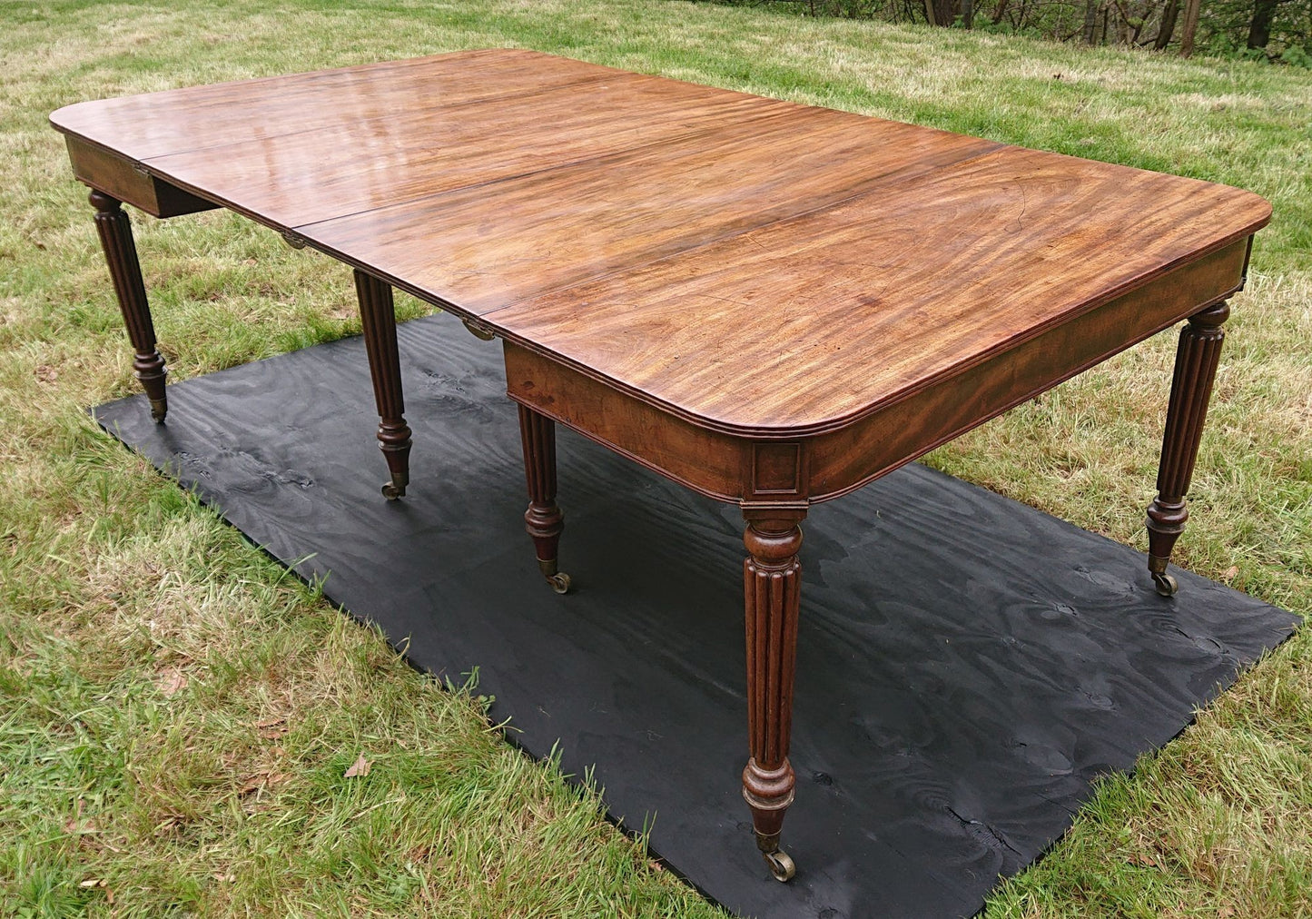 Regency Mahogany Antique Dining Table by Gillows of Lancaster and London