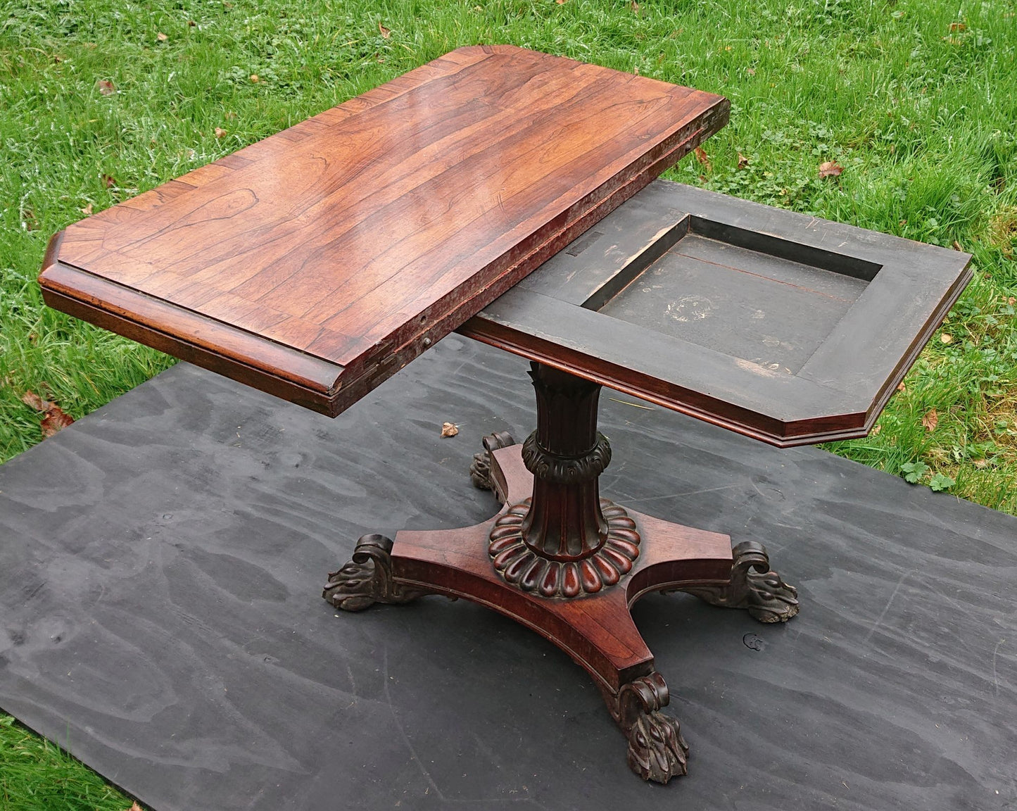 Very Fine Quality Early Nineteenth Century Card Table