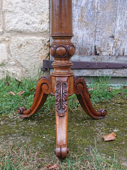 Very Fine Quality 19th Century Amboyna Tripod Wine Table