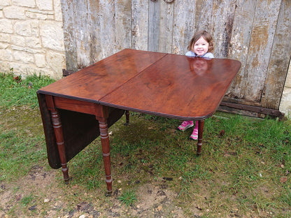 Early 19th Century Mahogany Folding Dining Table