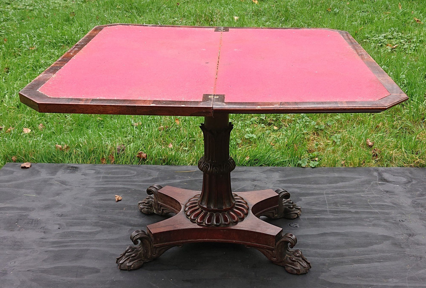 Very Fine Quality Early Nineteenth Century Card Table